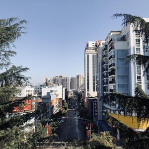 小舞让我揉她🐻脱她衣服
